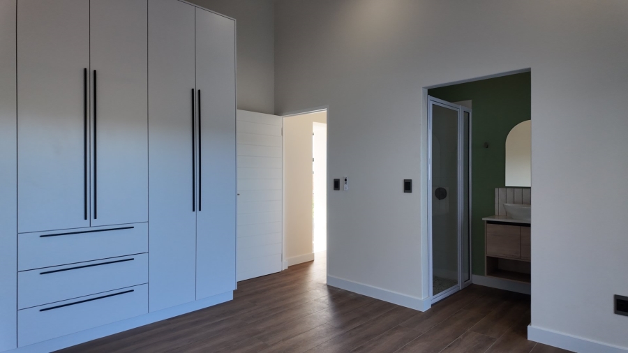 3 Bedroom Property for Sale in Stilbaai Wes Western Cape